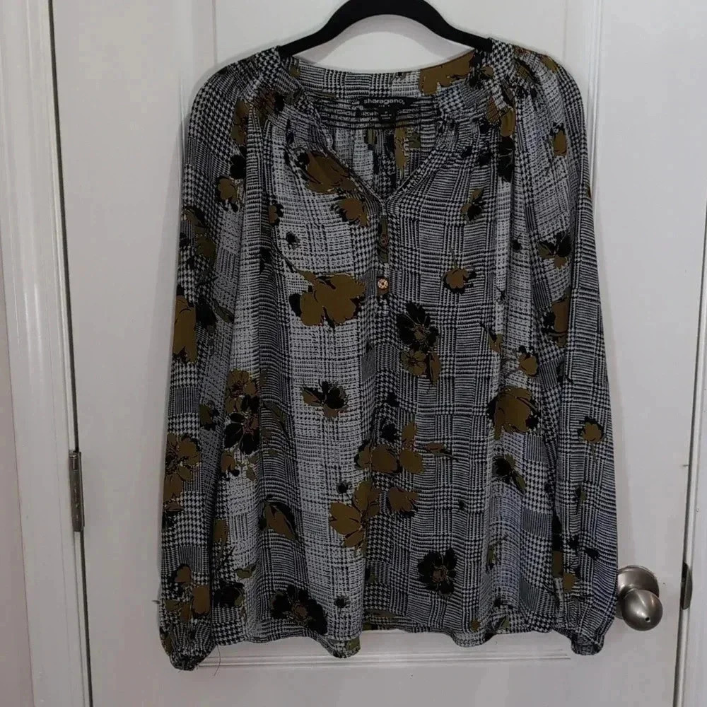SHARAGANO Tunic Top Floral Smocked Accent Buttons